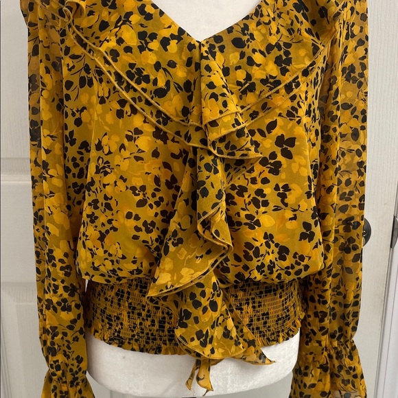 Melanie Lyne Elegant Floral Cascading Ruffle Blouse V Neck Mustard & Black Sz4 - Picture 10 of 16